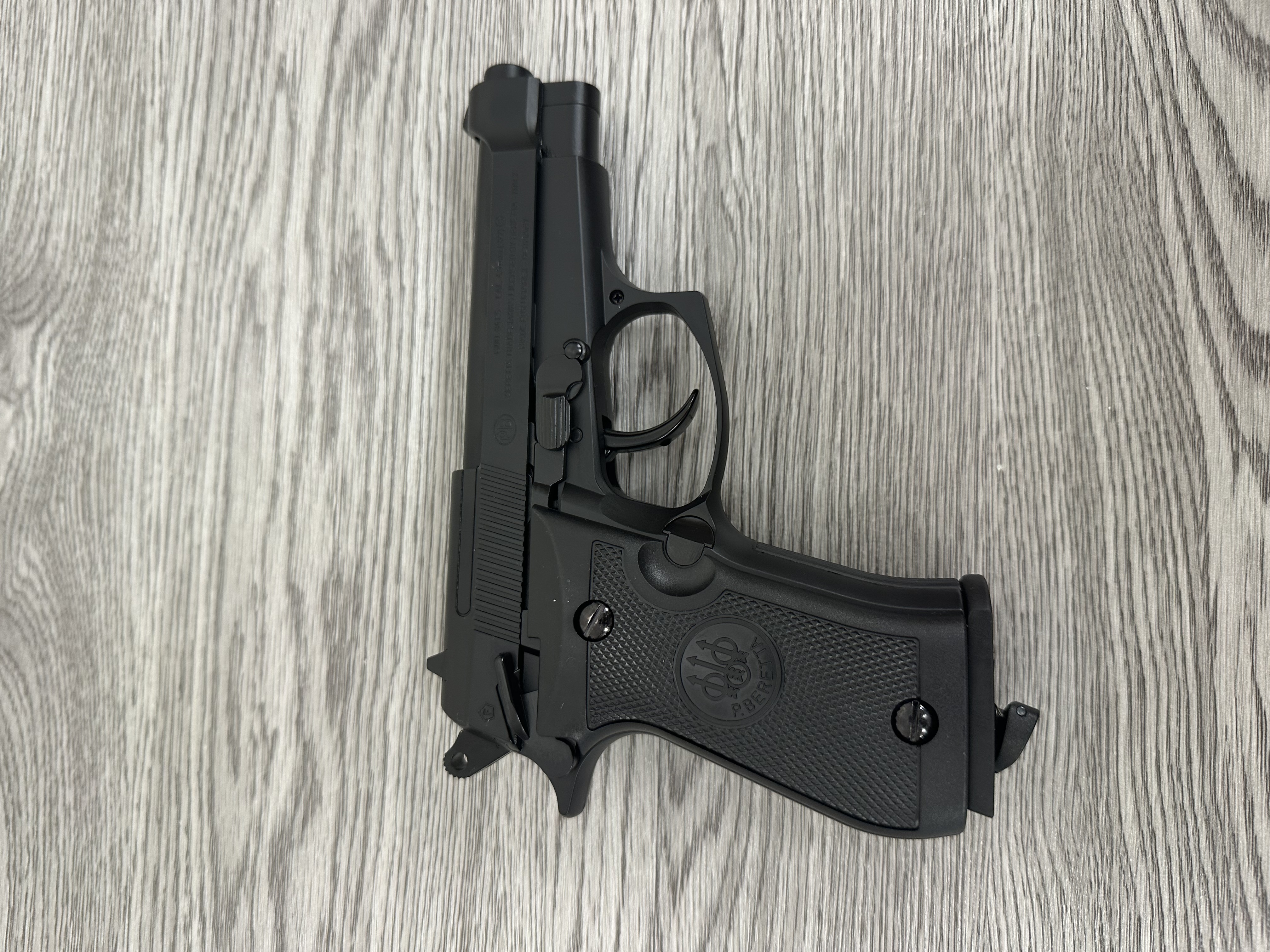 Umarex Beretta M.84