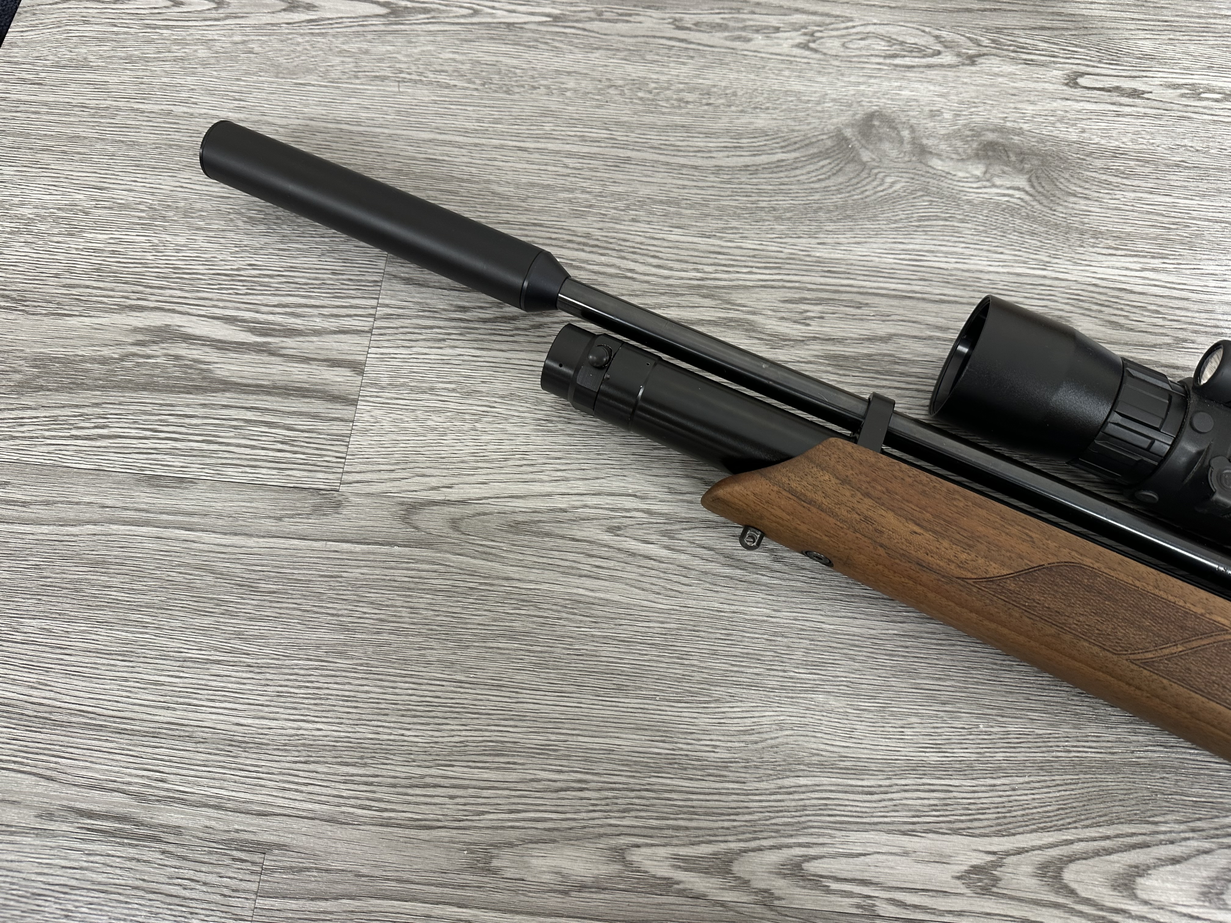 Weihrauch Hw 100 S