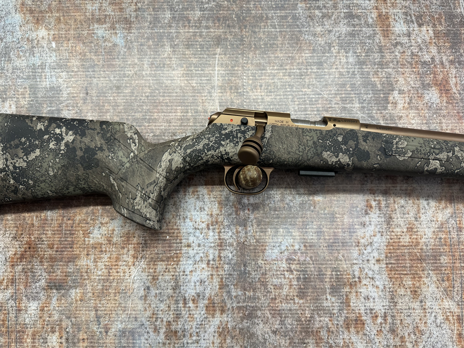 CZ 457 Hunter Strata